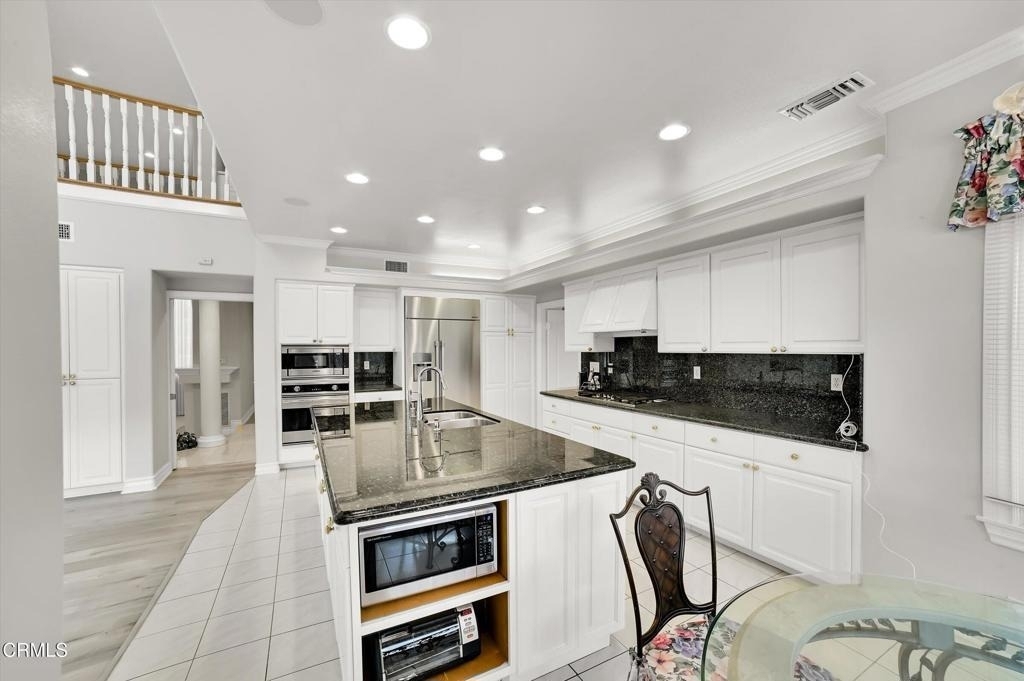 4828 Gould Avenue - Photo 16