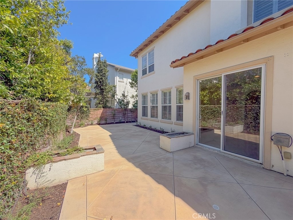 82 Laurelhurst - Photo 25