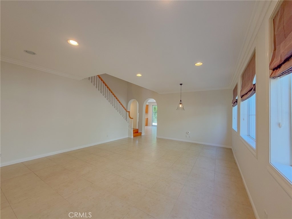 82 Laurelhurst - Photo 8