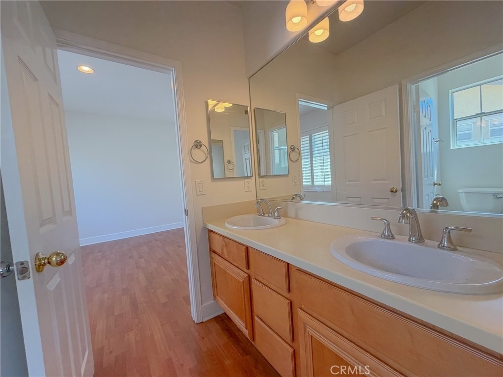 82 Laurelhurst - Photo 43