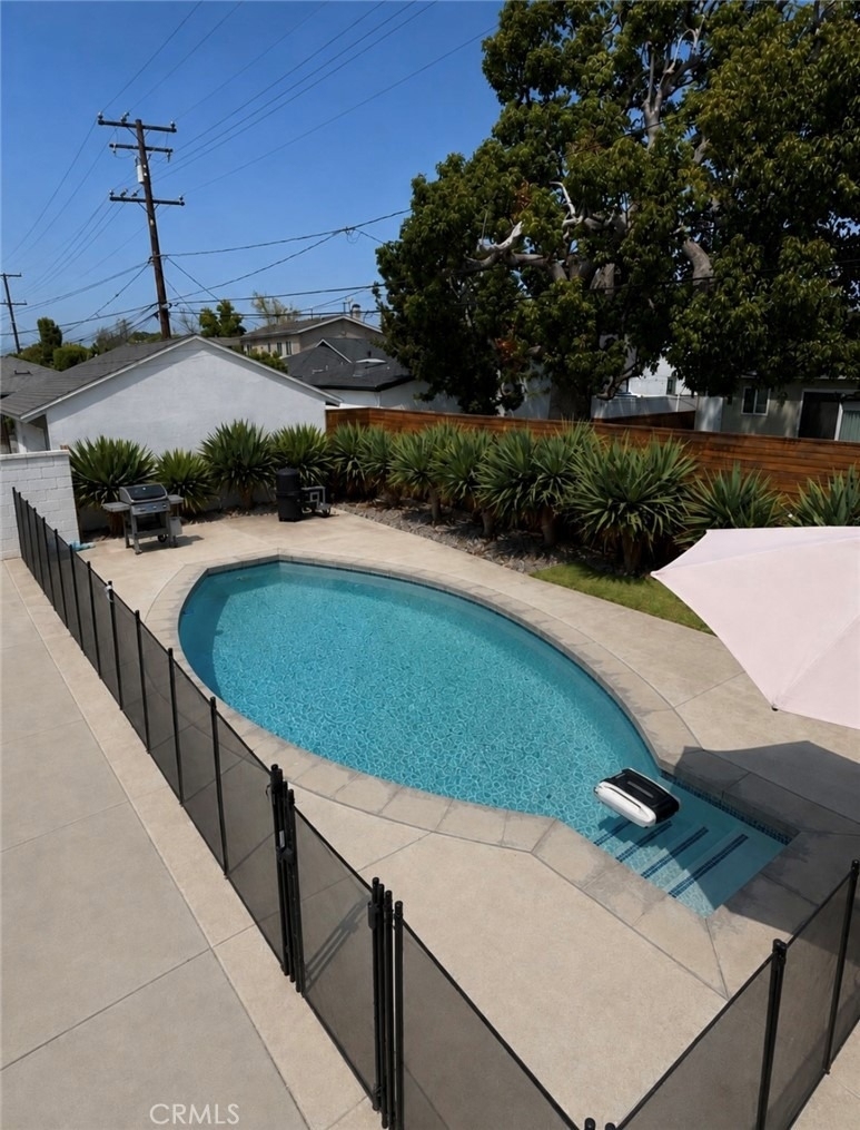 2080 Mcnab - Photo 1