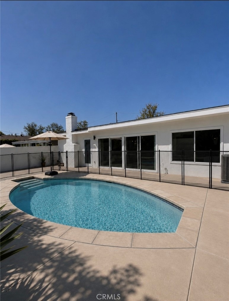 2080 Mcnab - Photo 2