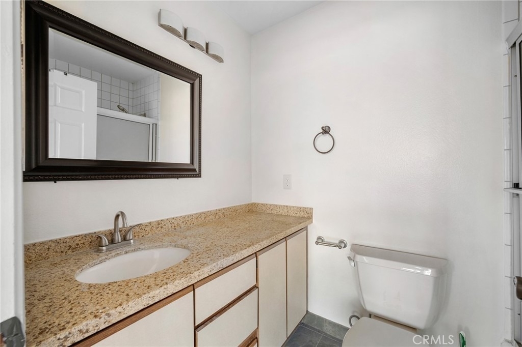 1134 Campbell - Photo 19