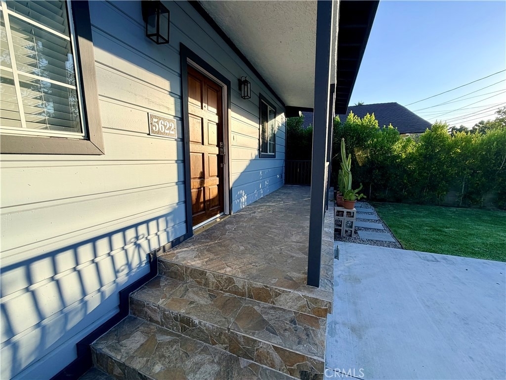 5622 Aldama Street - Photo 10