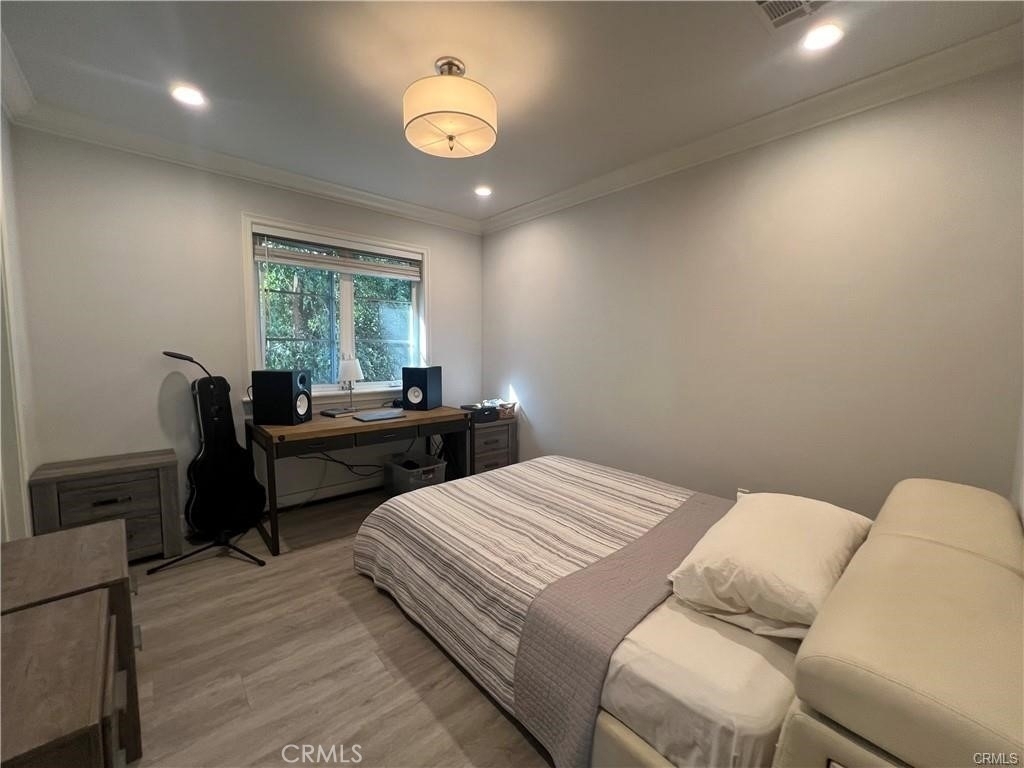 22 E Colorado - Photo 3