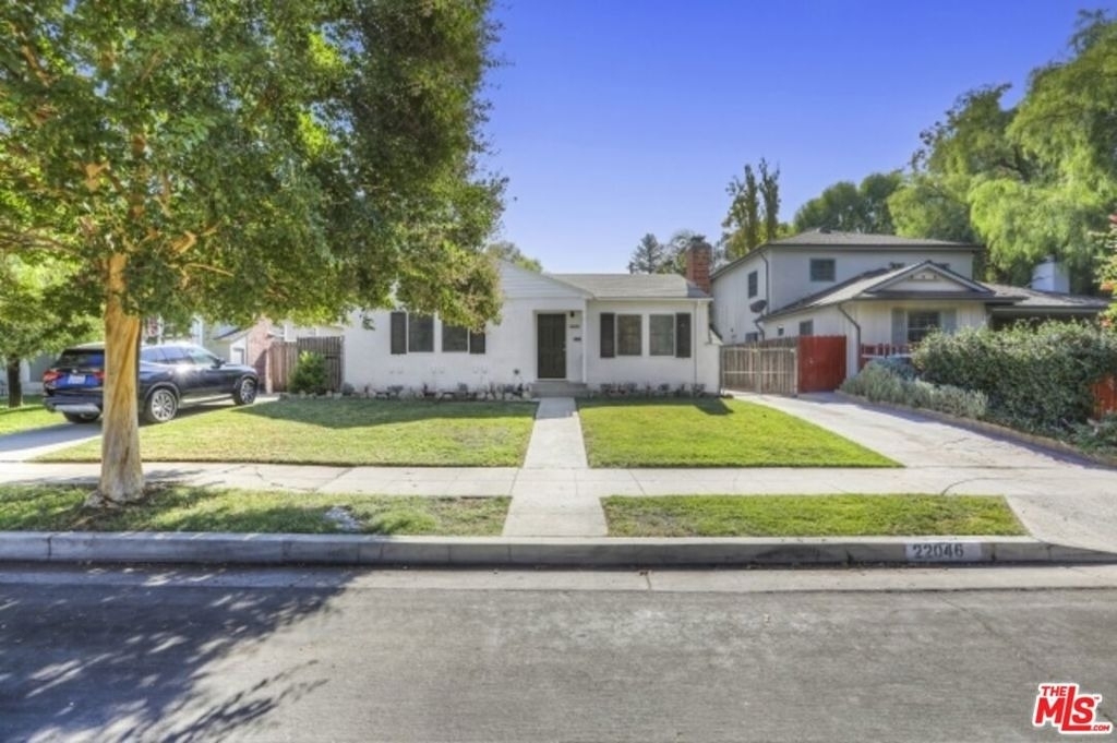 22046 Galvez Street - Photo 2