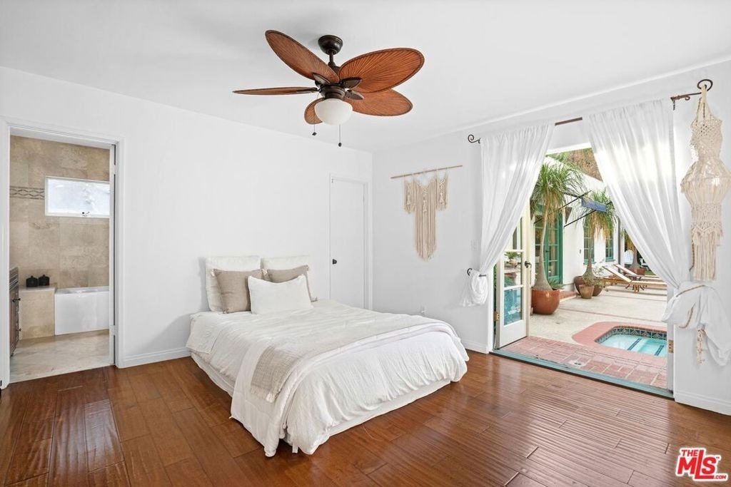 4267 Murietta Avenue - Photo 8