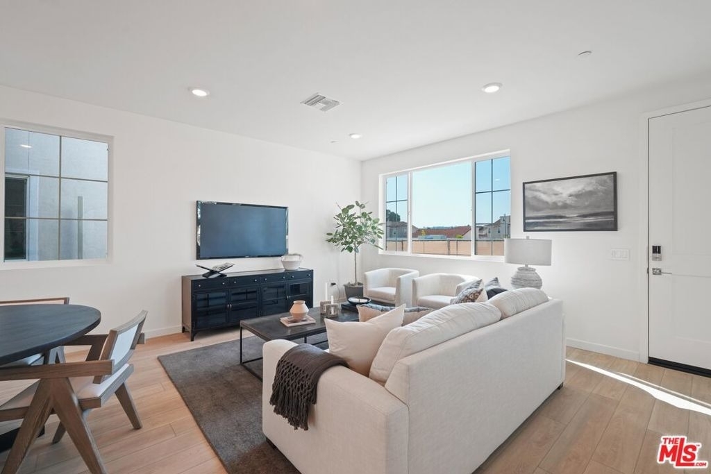 4874 Arroyo Run - Photo 3