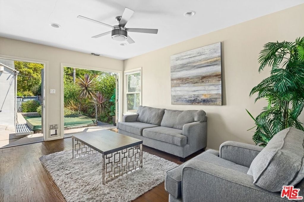 449 Westbourne Drive - Photo 13