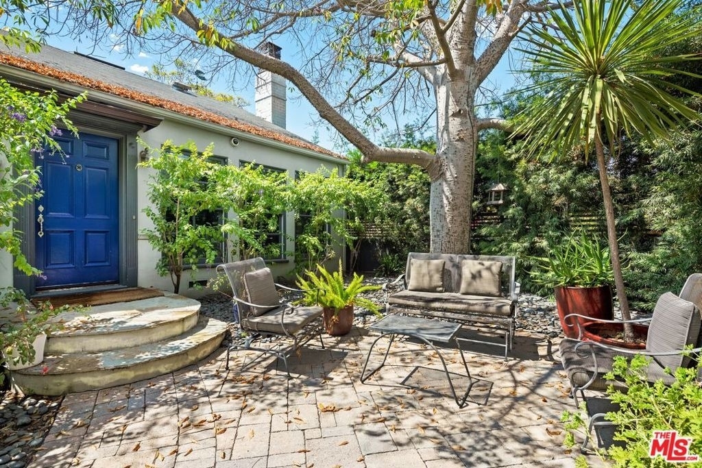 449 Westbourne Drive - Photo 0