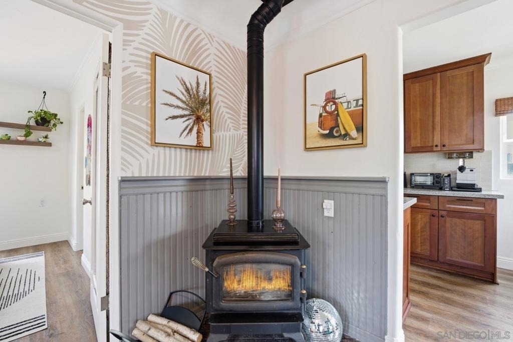 3266 Madison - Photo 3
