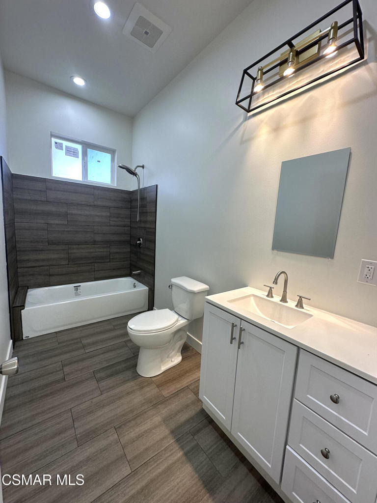 8515 Vanalden Avenue - Photo 14