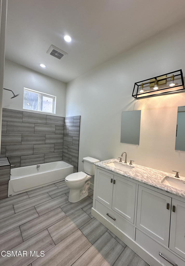 8515 Vanalden Avenue - Photo 8