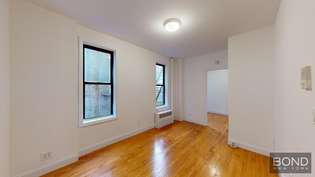 East 65th Street - Photo 1