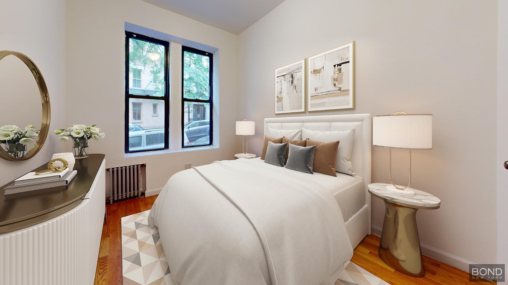 East 65th Street - Photo 1
