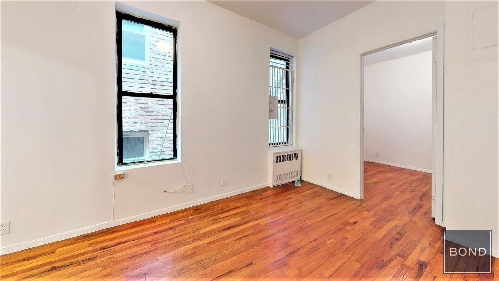 East 65th Street - Photo 3