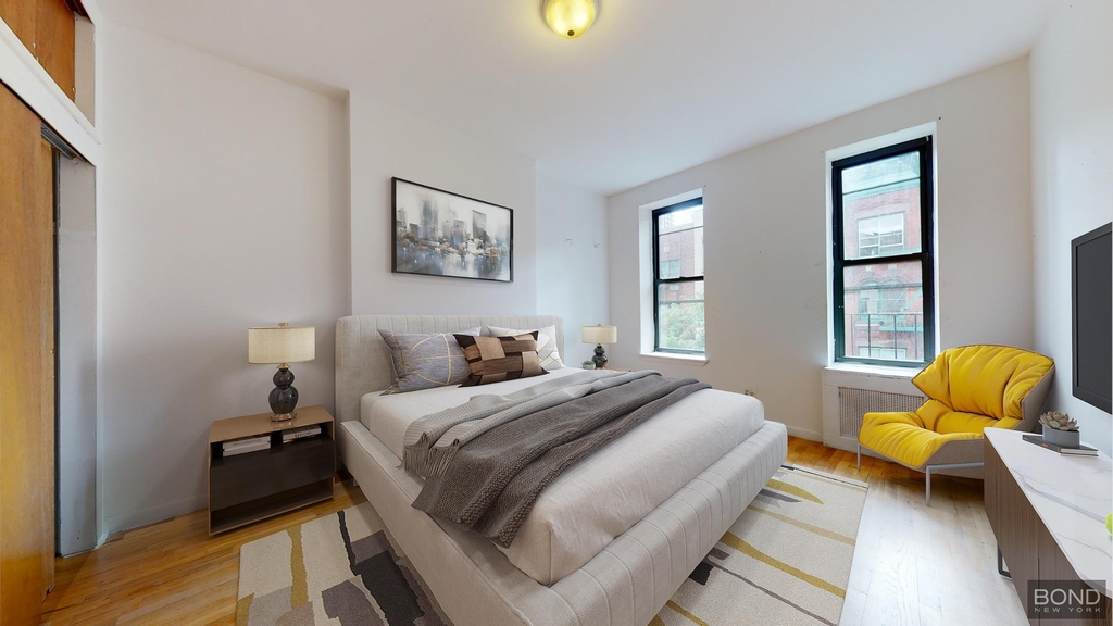 East 90th Street - Photo 1