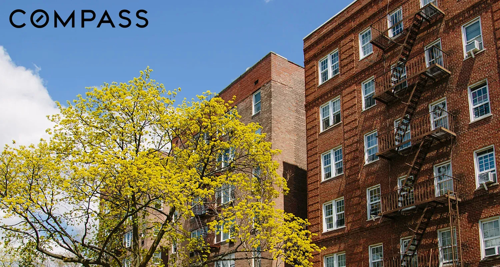 East 28th Street - Photo 8