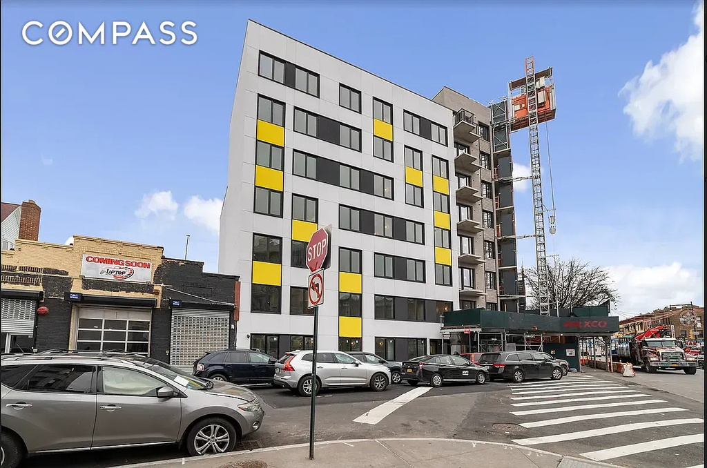 East 28th Street - Photo 4