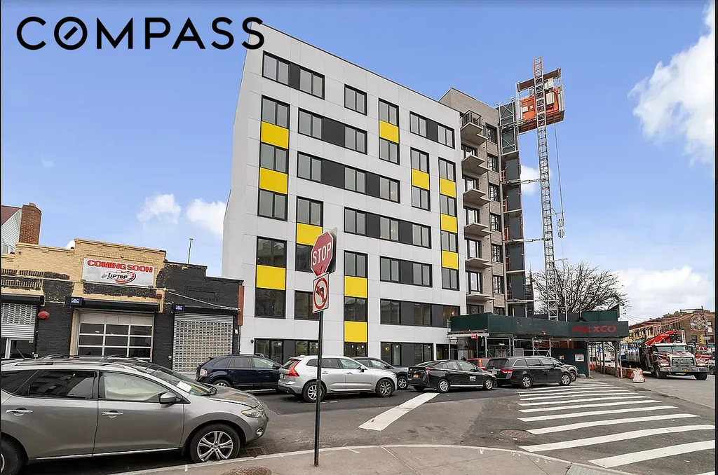 East 28th Street - Photo 4