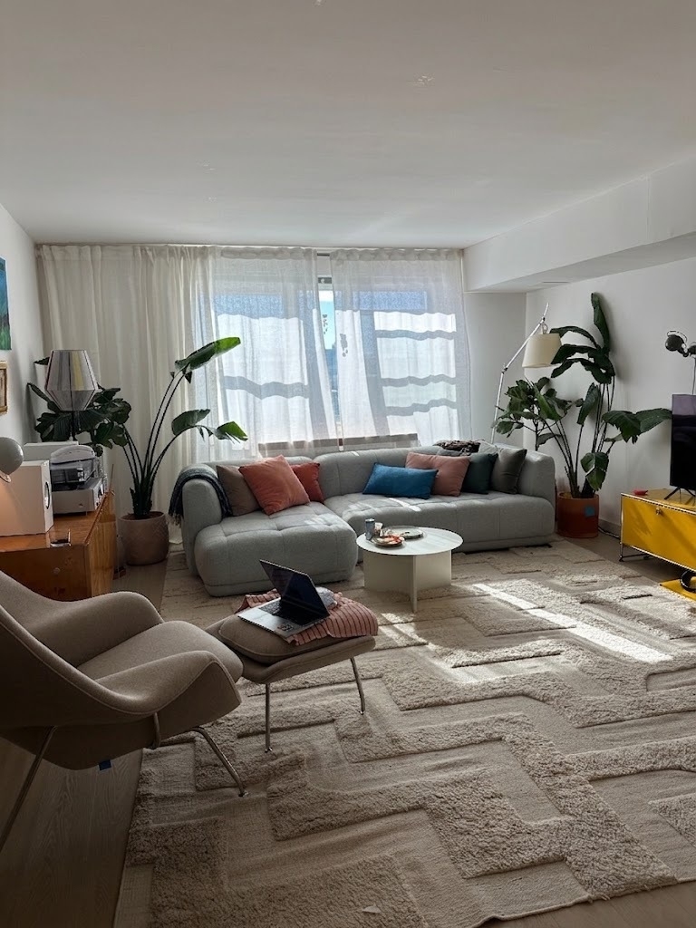 355 South End Avenue - Photo 3