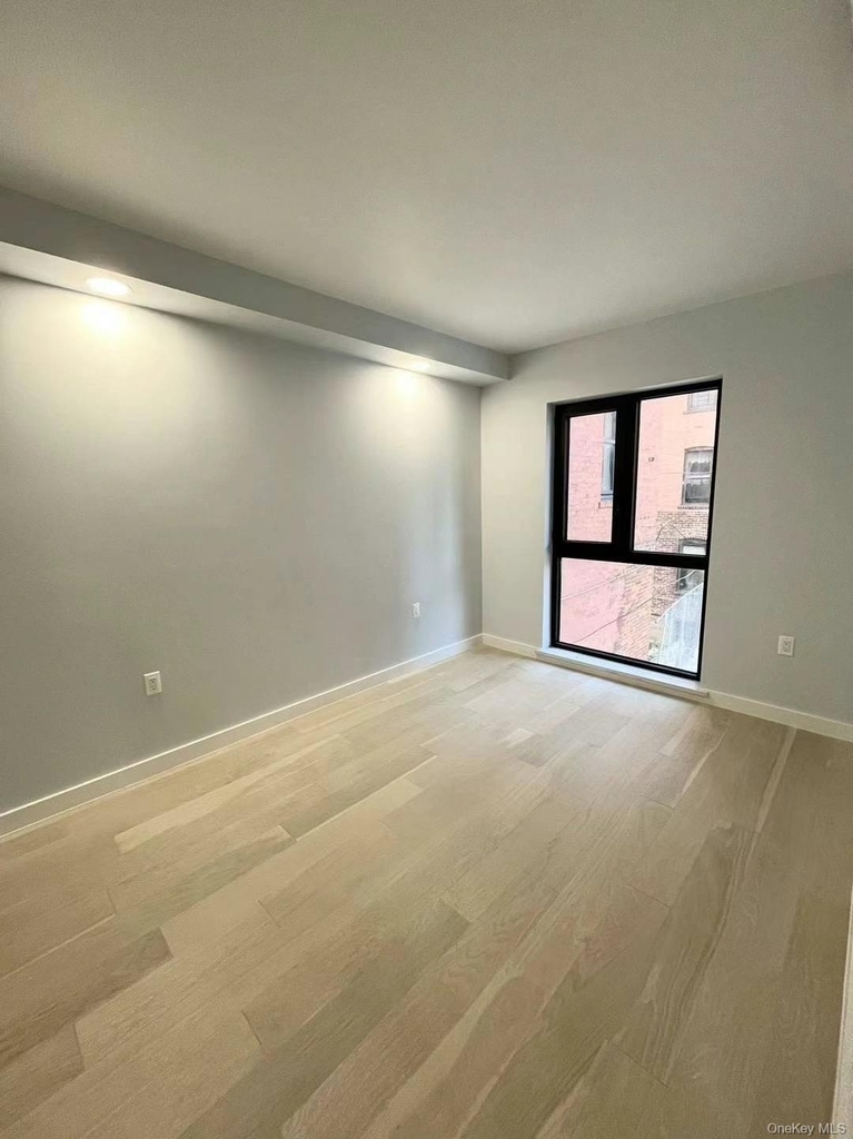 37-32 89th Street - Photo 3