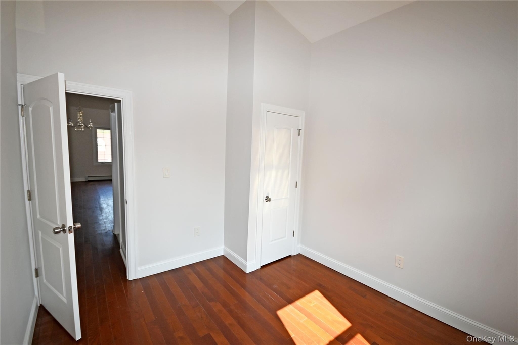 145-29 243rd Street - Photo 8