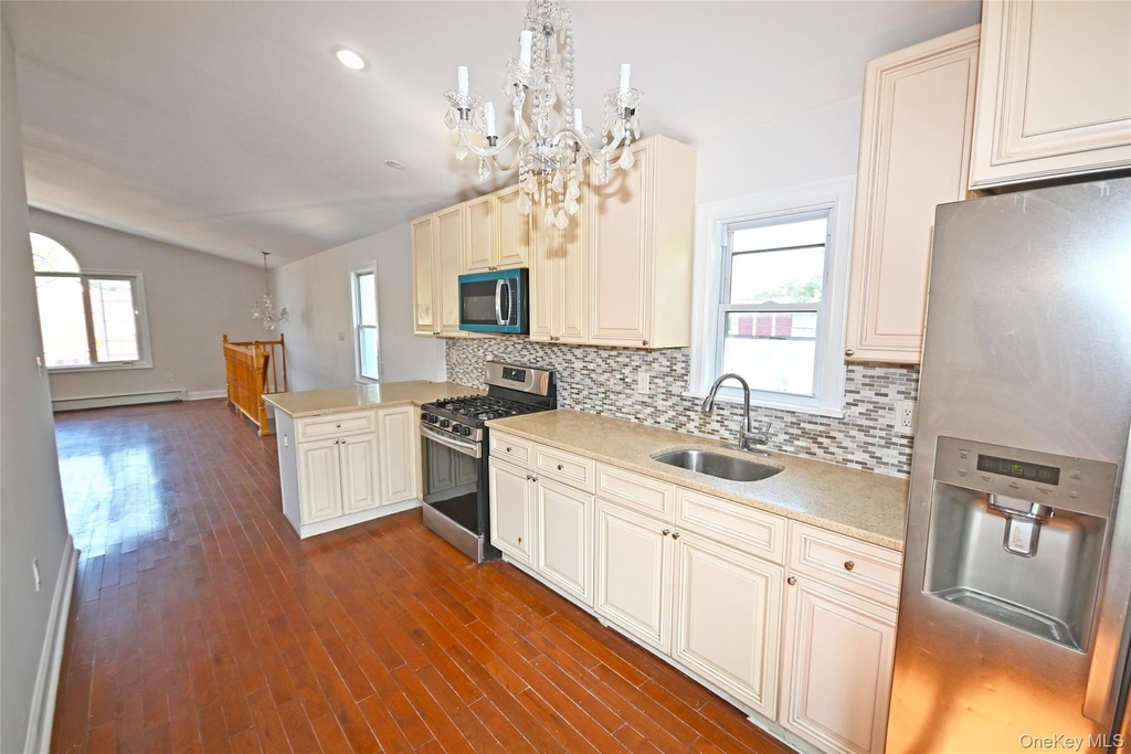 145-29 243rd Street - Photo 6