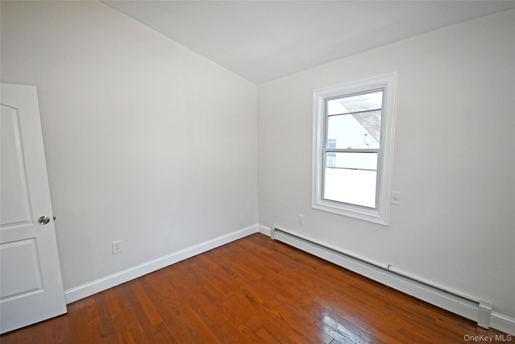 145-29 243rd Street - Photo 25