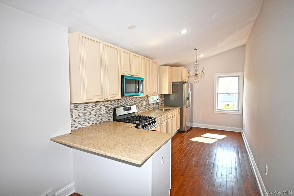 145-29 243rd Street - Photo 4