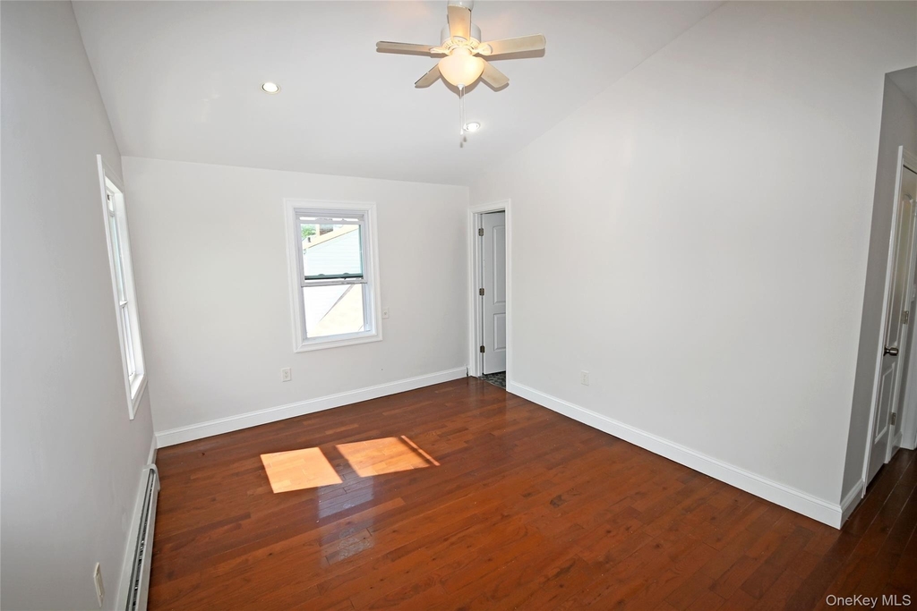 145-29 243rd Street - Photo 15