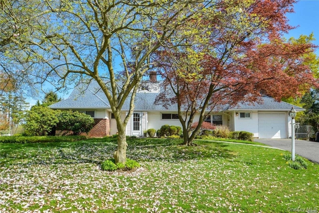 14 Peachtree Lane - Photo 0