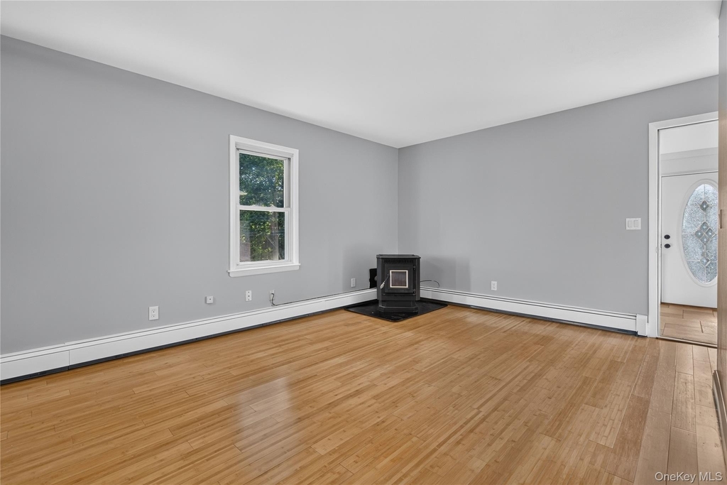 34 Winona Avenue - Photo 9