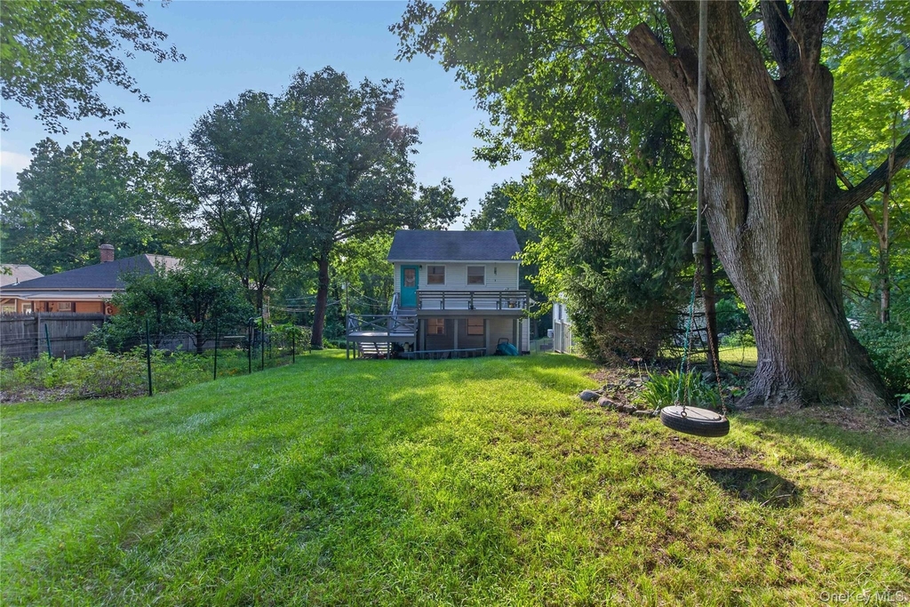 34 Winona Avenue - Photo 30