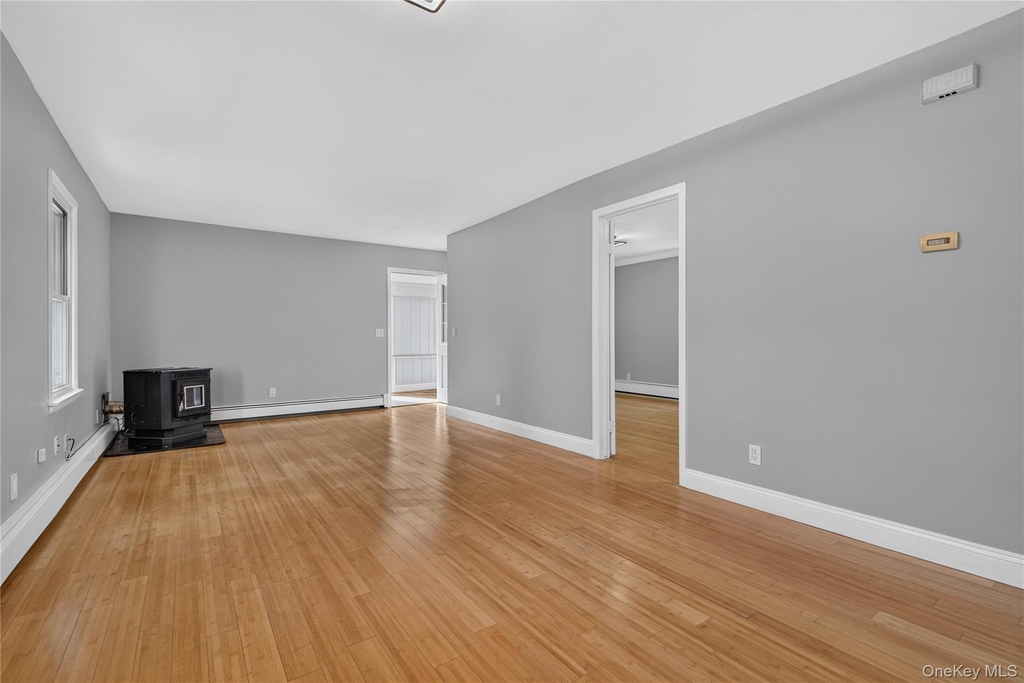 34 Winona Avenue - Photo 11