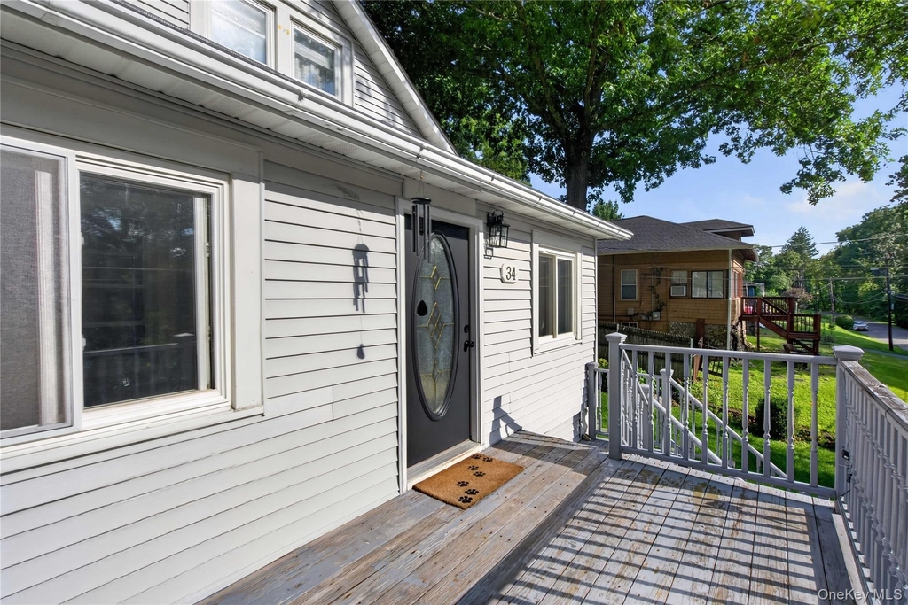 34 Winona Avenue - Photo 3