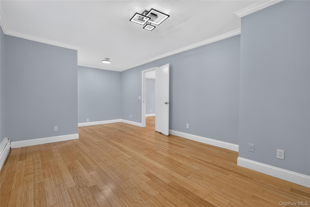 34 Winona Avenue - Photo 16