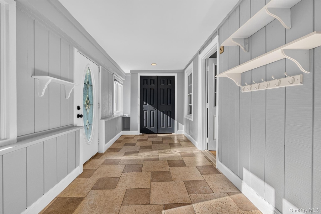 34 Winona Avenue - Photo 5
