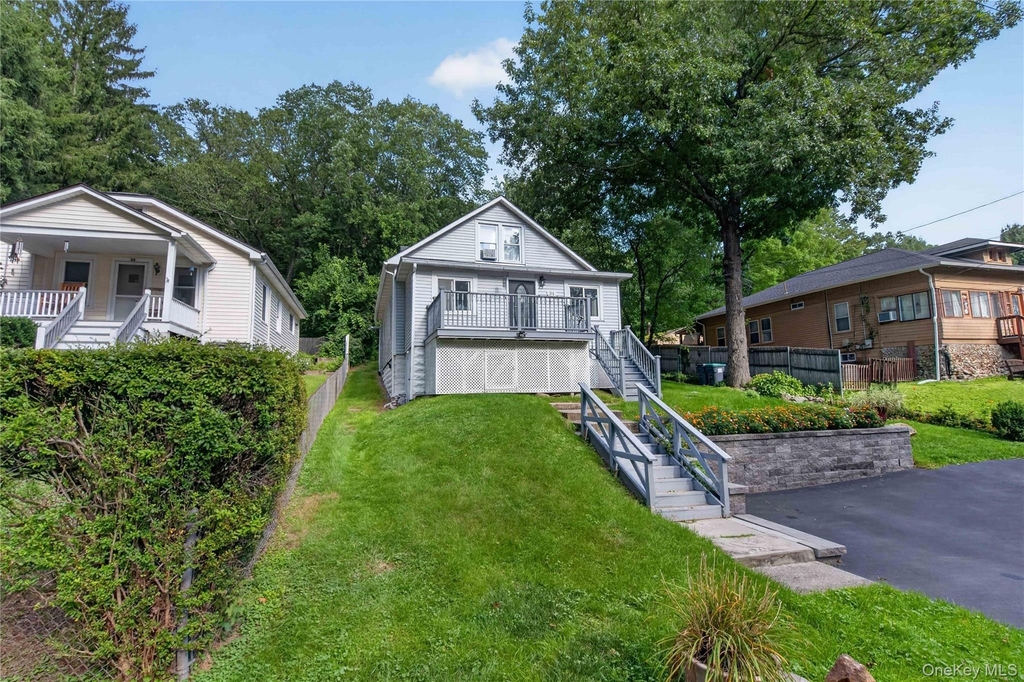 34 Winona Avenue - Photo 0