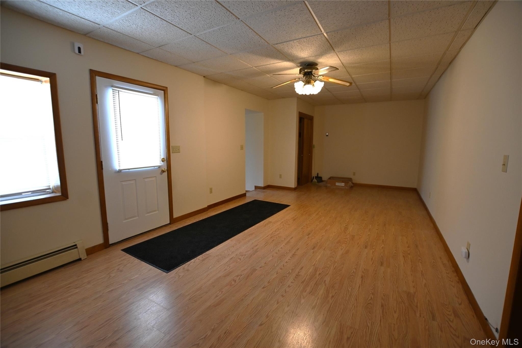 1298 Route 9w - Photo 3