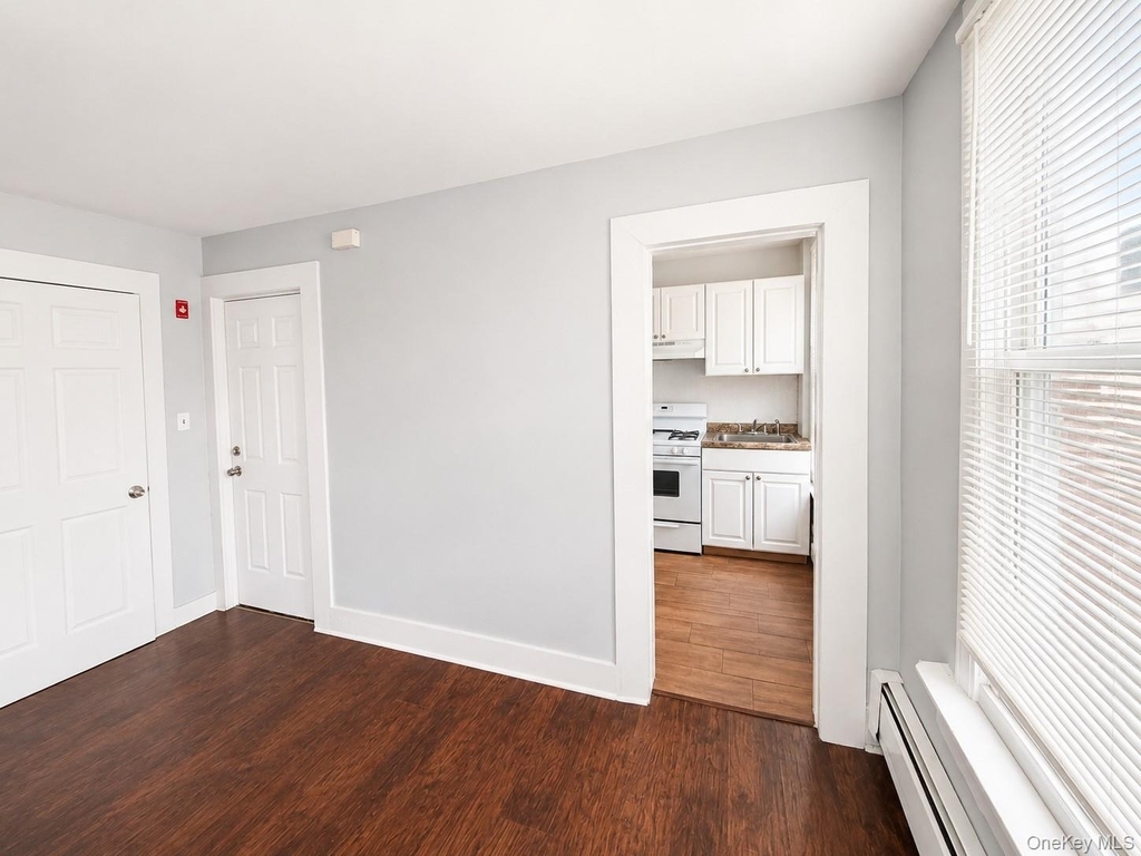 167 Liberty Street - Photo 4