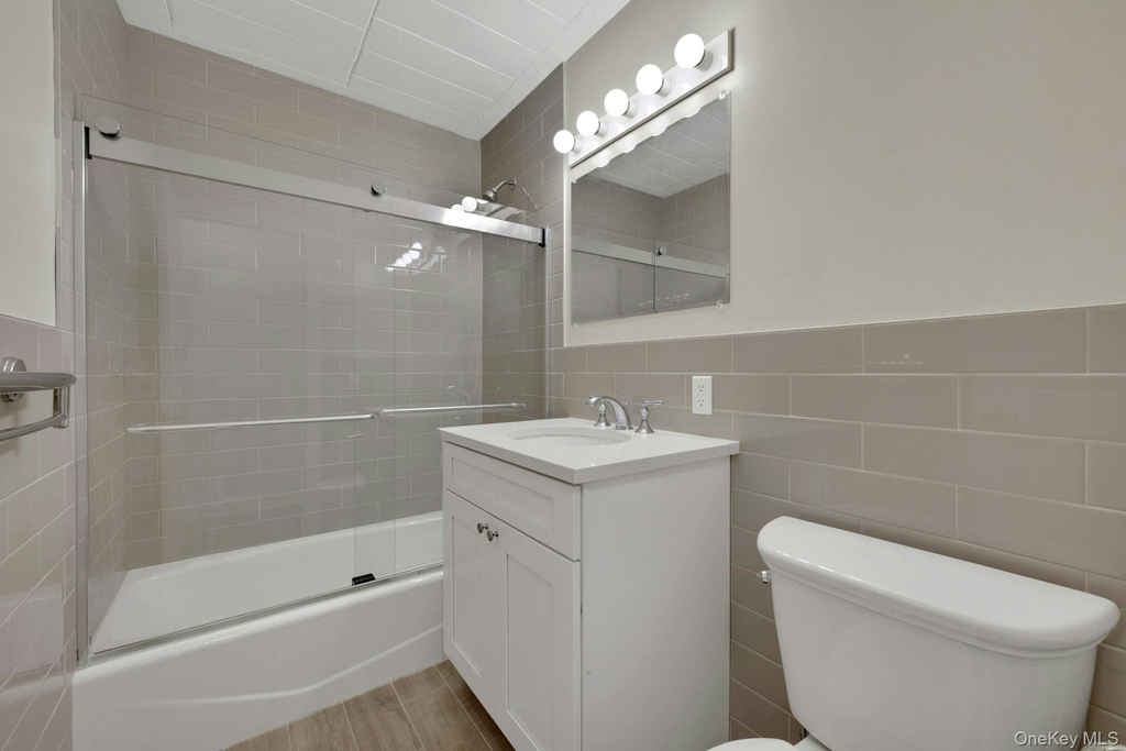2 Park Avenue - Photo 14