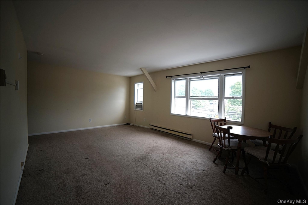 26 Railroad Avenue - Photo 3