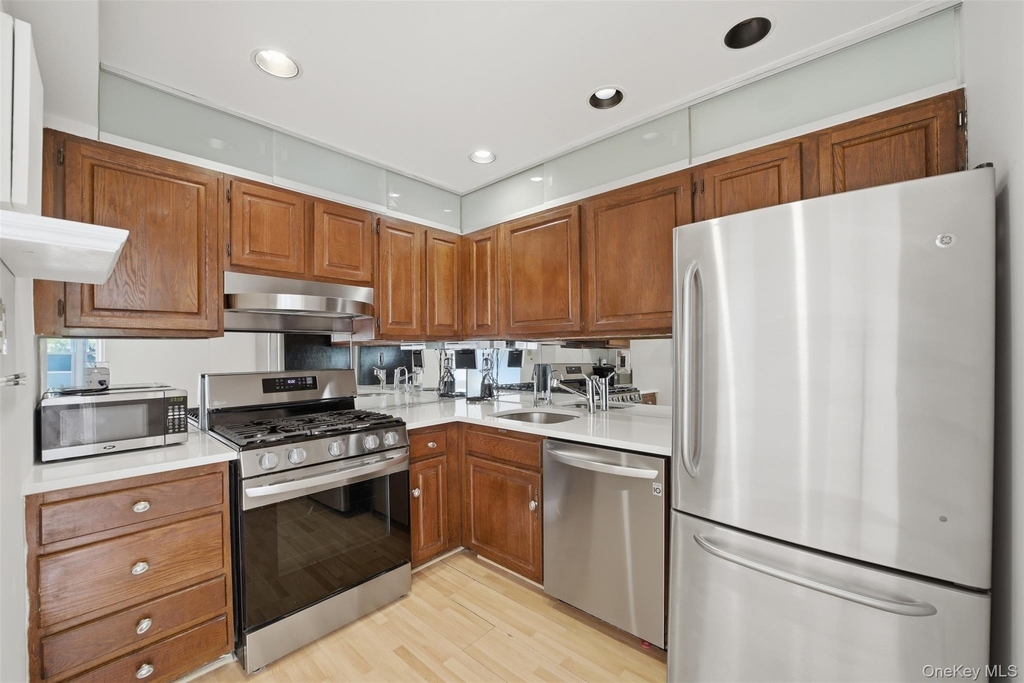 149 Fenimore Road - Photo 15