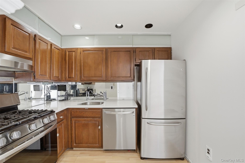 149 Fenimore Road - Photo 12