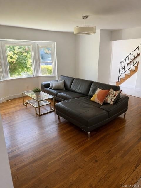 11 Chestnut Street - Photo 2
