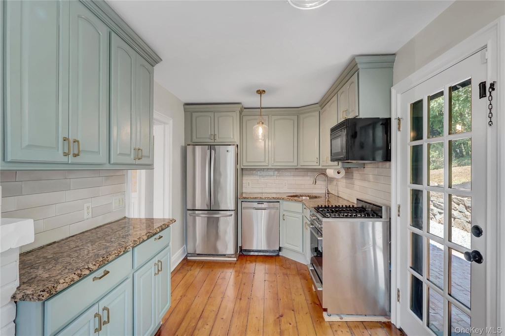 324 Woodbine Avenue - Photo 19