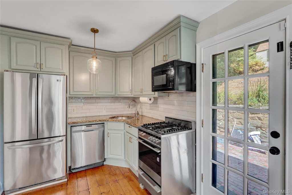 324 Woodbine Avenue - Photo 20