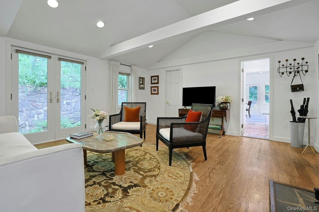 46 Gallows Hill Road - Photo 8