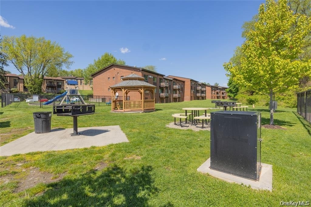 13 Darian Court - Photo 13